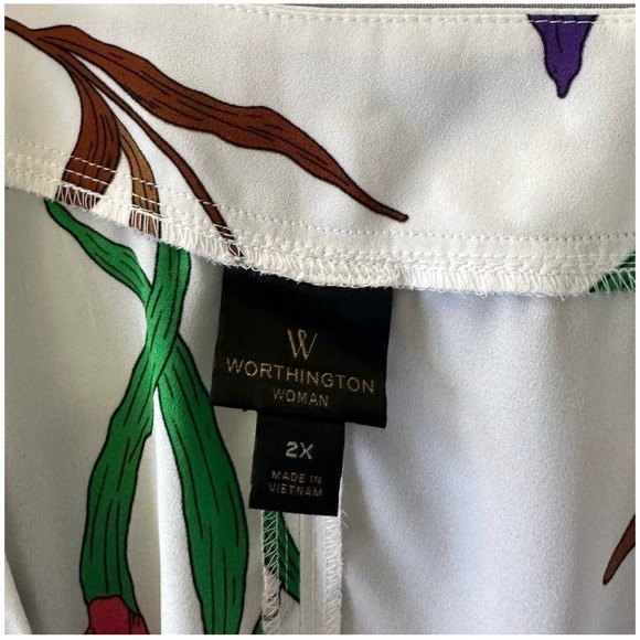 Floral Wrap Kimono Top- Size 2X - Picture 3 of 4